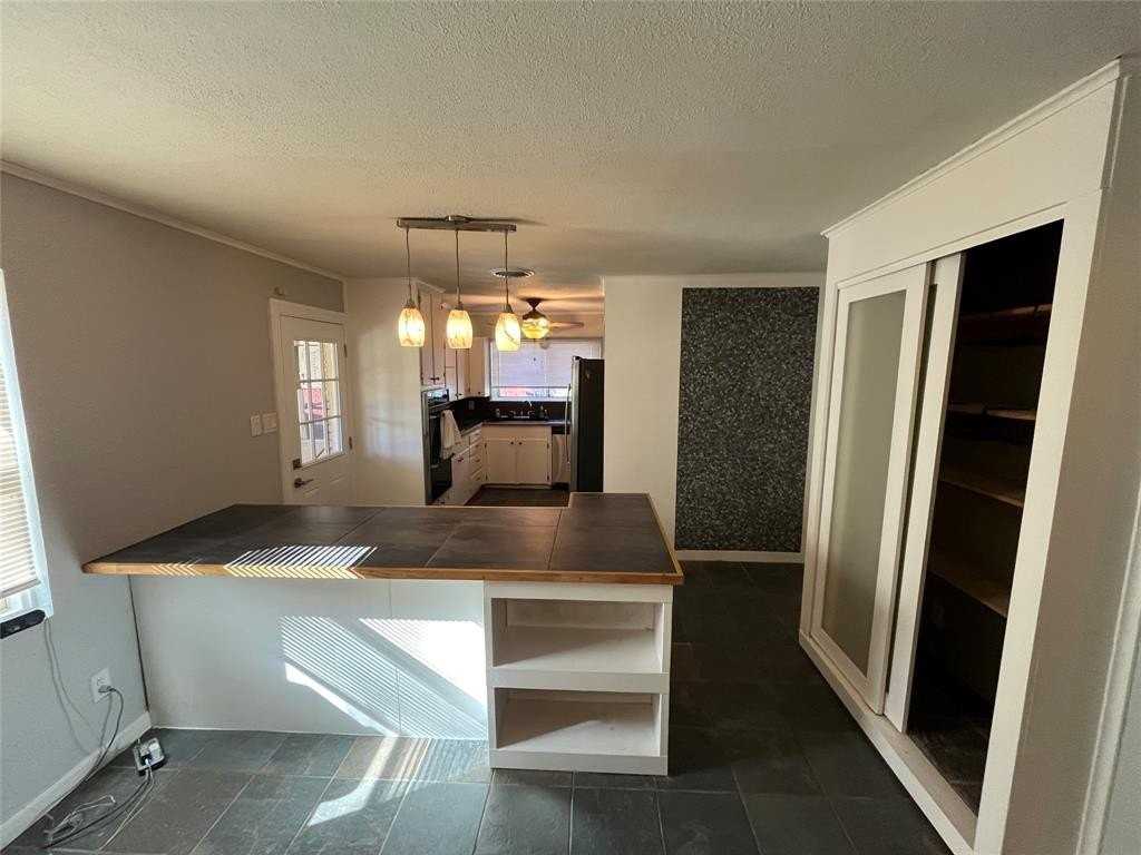 2121 Cliff Park - Photo 6 of 18