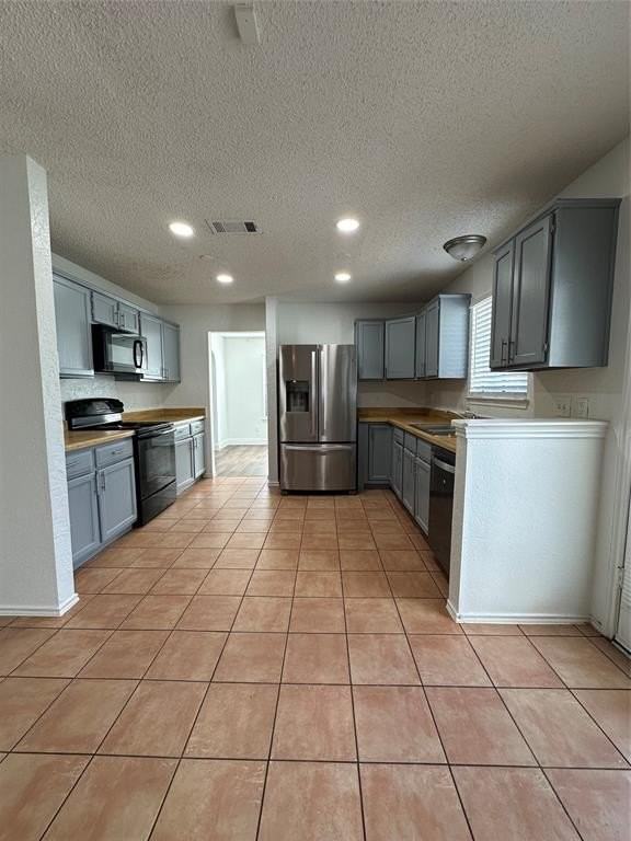 2006 Oakglen Dr - Photo 6 of 15