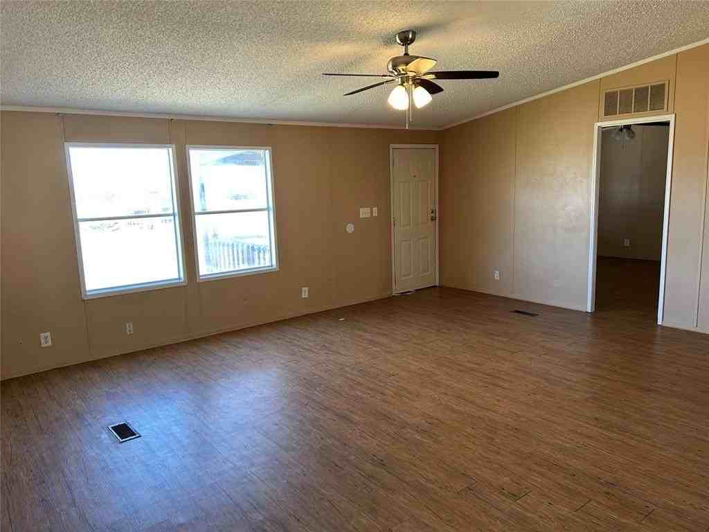 102 Sunny Brook Ct - Photo 7 of 13