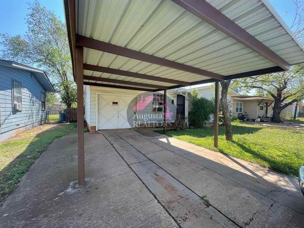 1625 N Mockingbird Ln - Photo 2 of 10