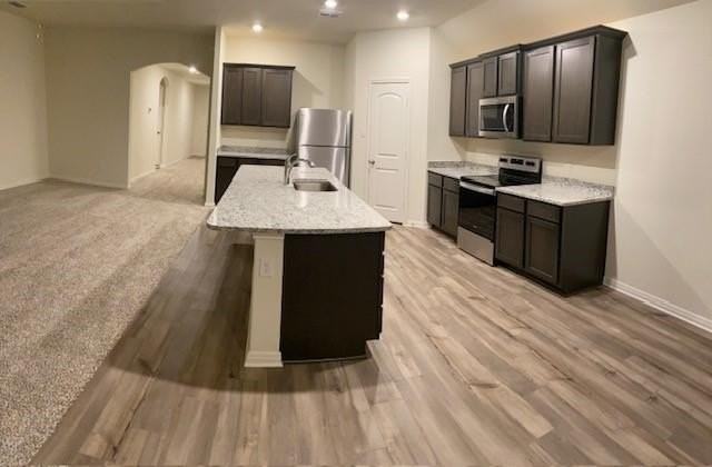 104 Magnolia Dr - Photo 3 of 10