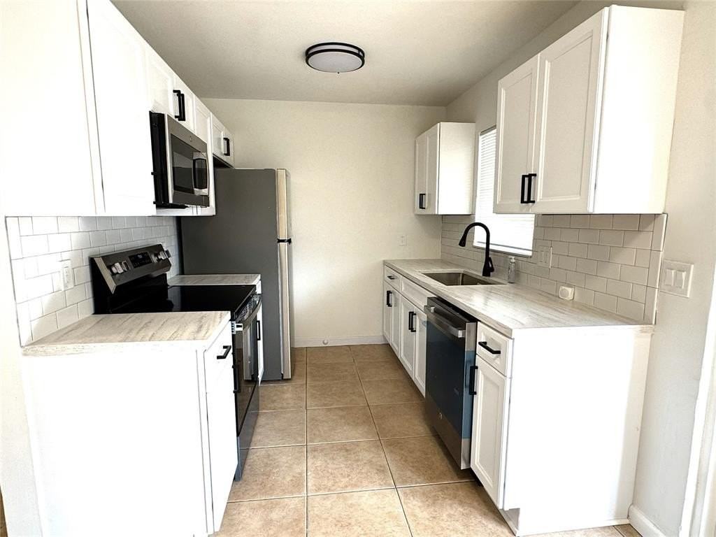 3728 Dunes Rd - Photo 2 of 8