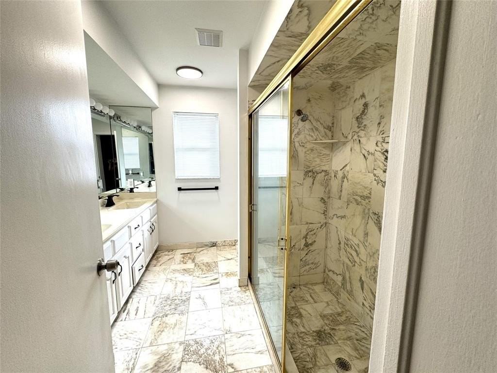 3728 Dunes Rd - Photo 4 of 8