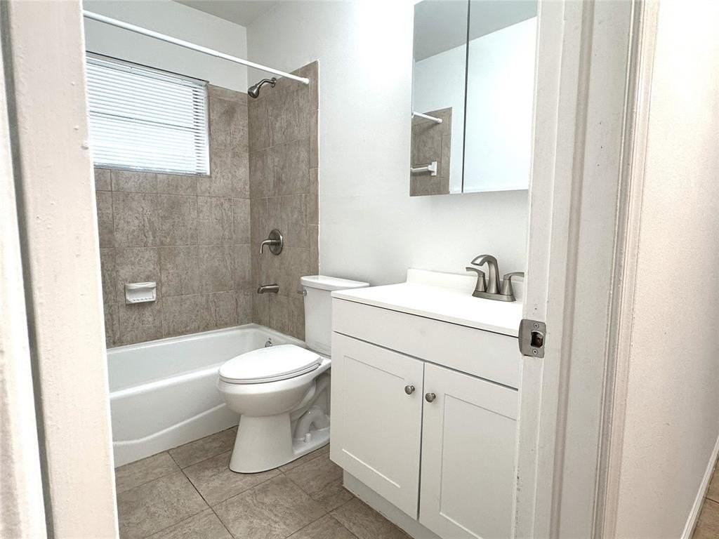 3728 Dunes Rd - Photo 5 of 8