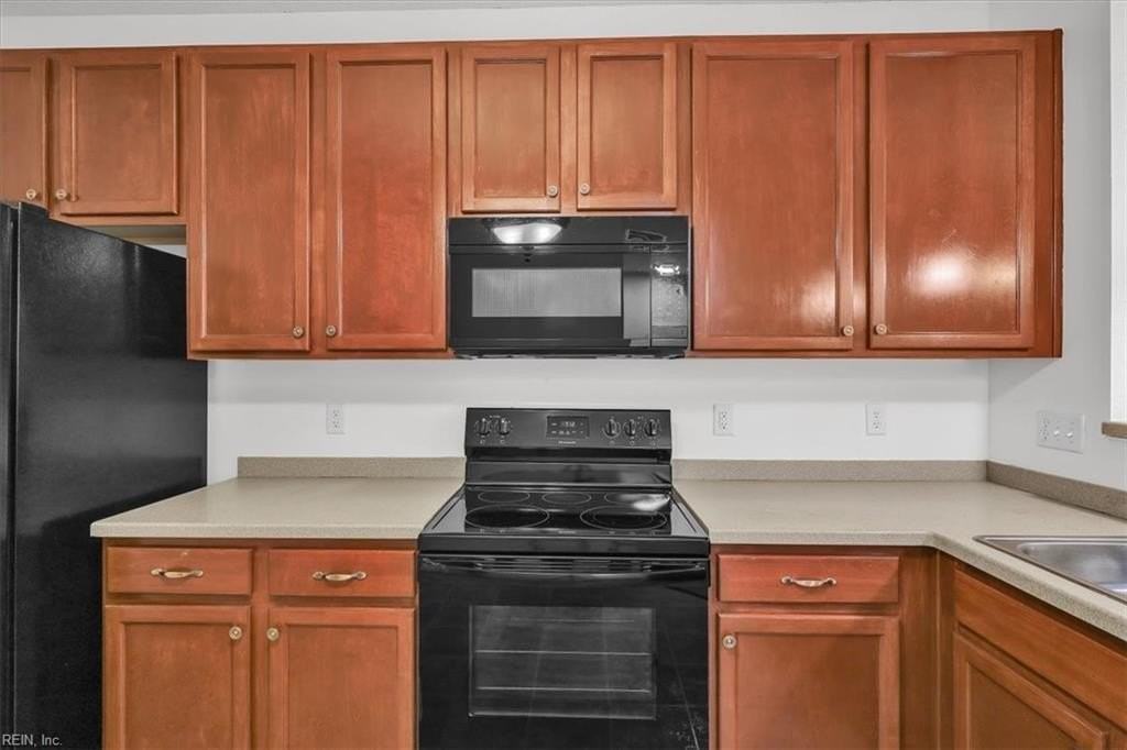 1315 Teton Cir - Photo 5 of 33