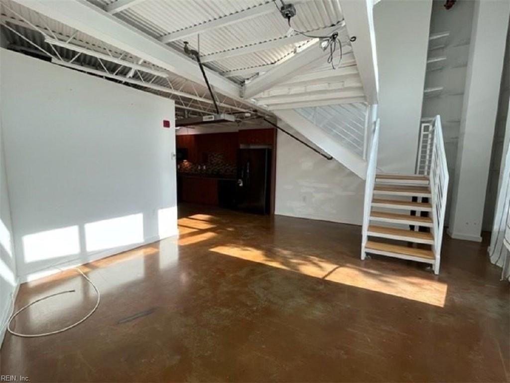 415 Saint Pauls Blvd #103 - Photo 3 of 10