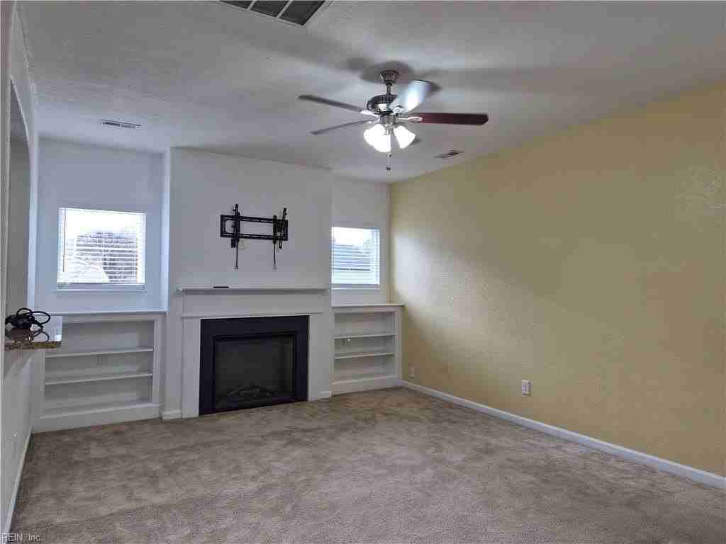 1723 Fisher Ave - Photo 7 of 32