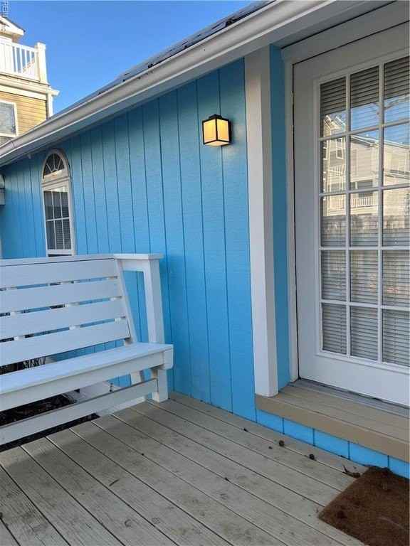 709 13th St - Photo 2 of 11