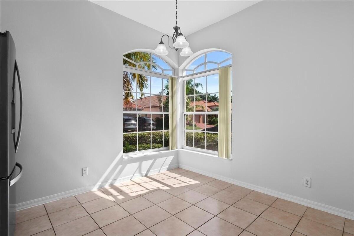 5143 Elpine Way - Photo 6 of 41