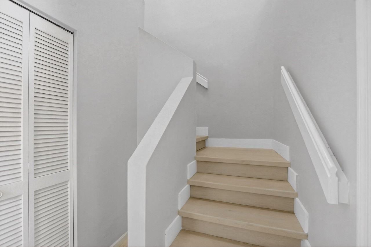 6769 Montego Bay Blvd #F - Photo 4 of 35