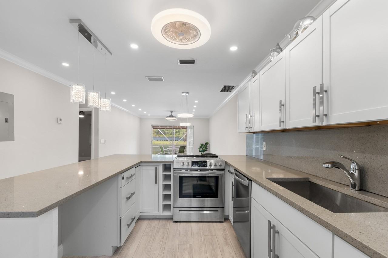 8757 Bella Vista Dr #34 - Photo 2 of 32