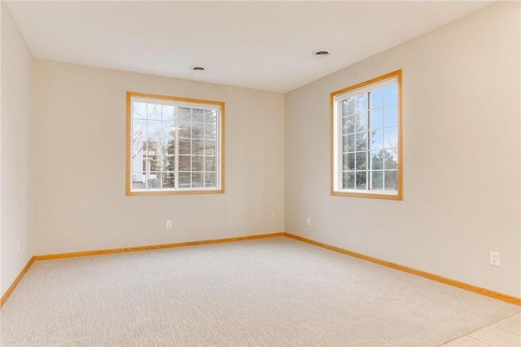 18171 70th Ave N - Photo 4 of 26