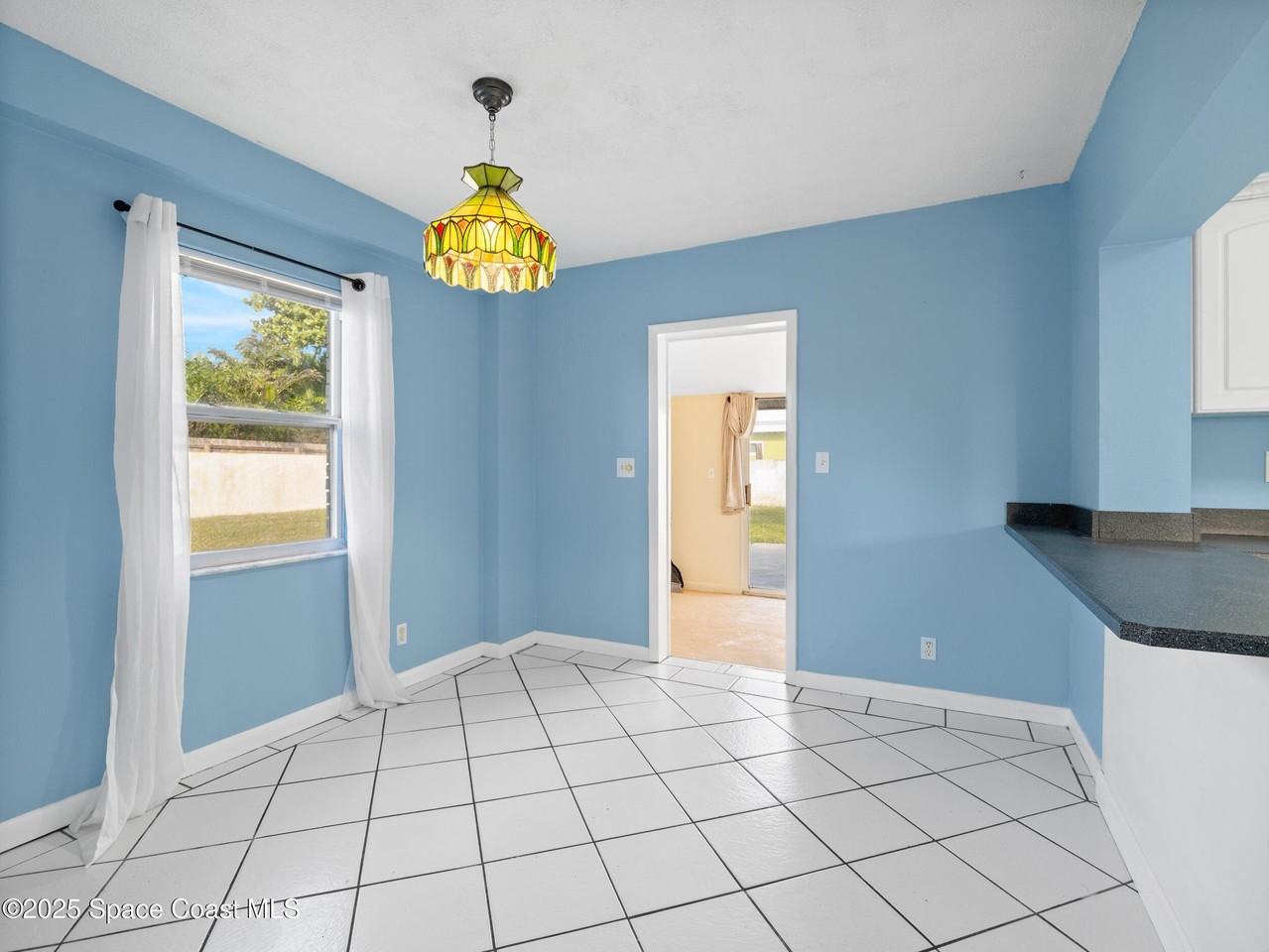 130 Cinnamon Dr - Photo 7 of 15