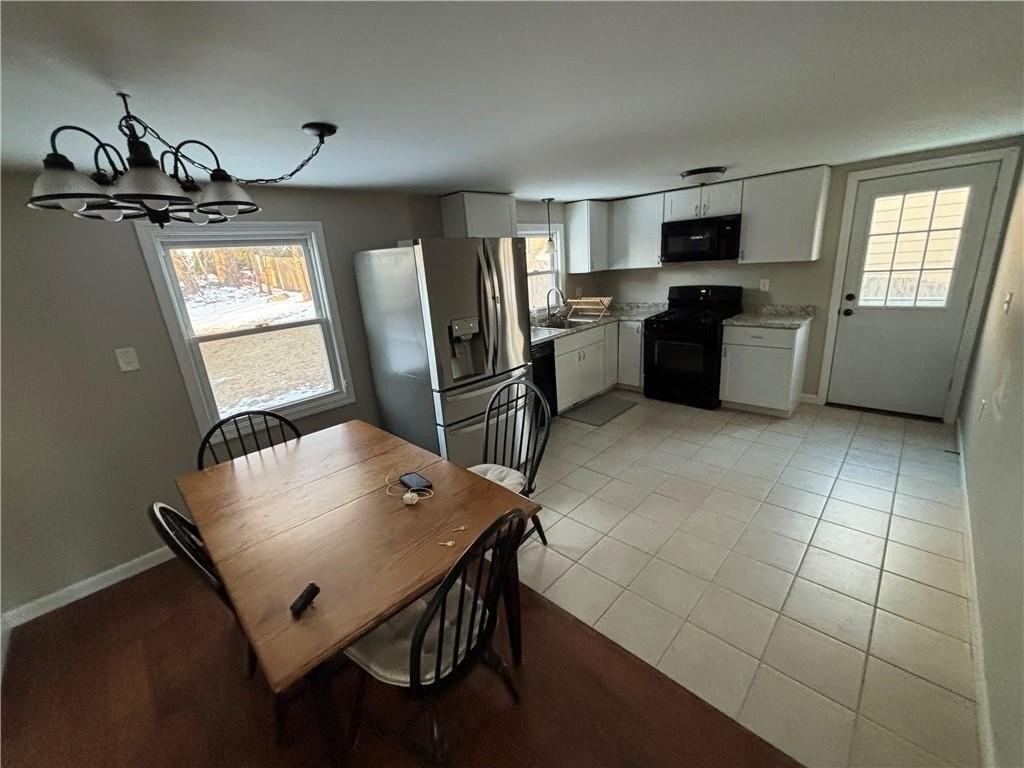 24 Howard Ave - Photo 2 of 10