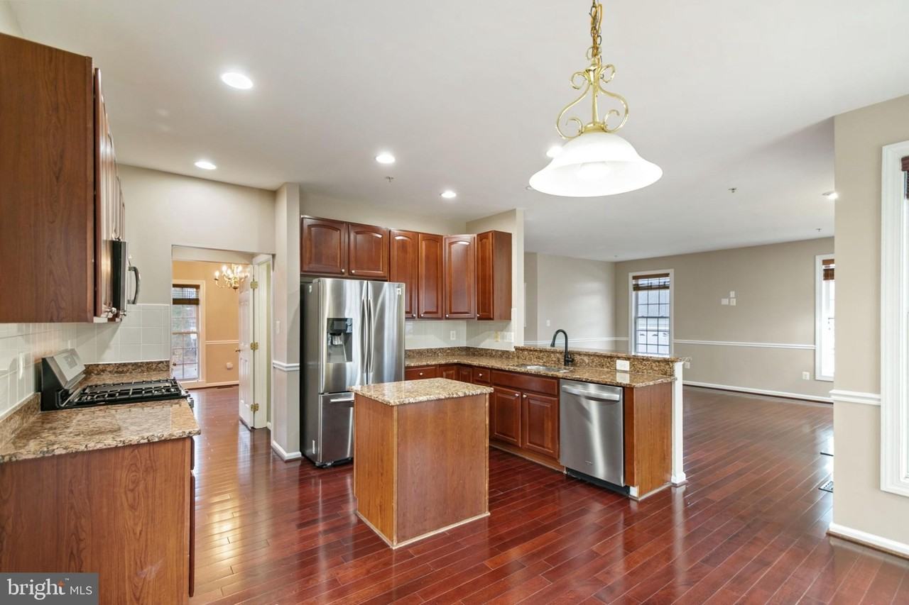 23209 Robin Song Dr - Photo 7 of 24