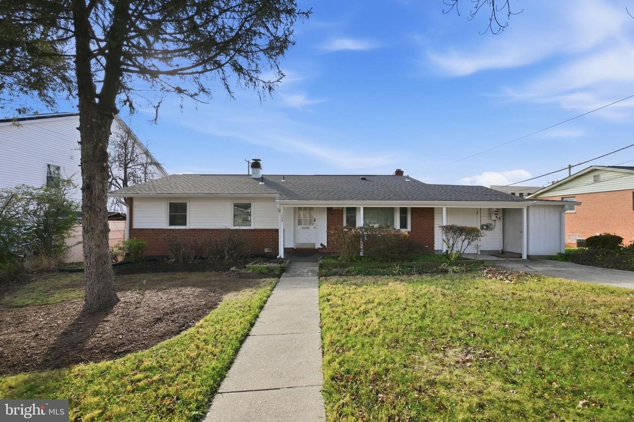 1721 University Blvd W - Photo 2 of 38