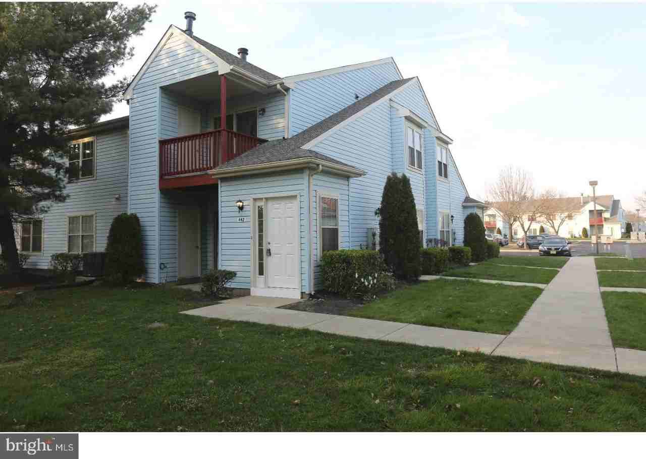 442 Atlanta Ct
