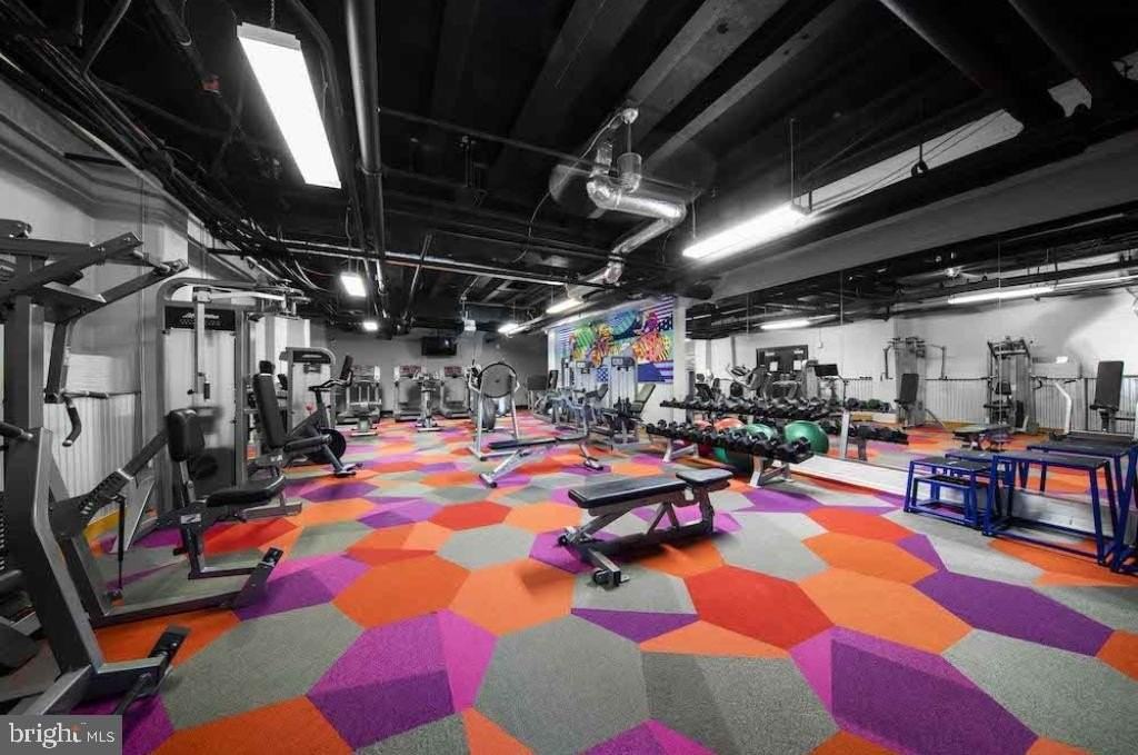 230 N 21st St ## 38 - Photo 3 of 18