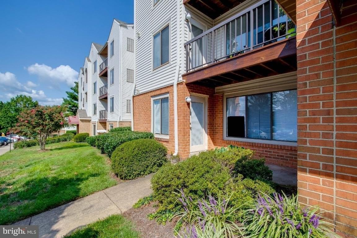 9565 Battery Heights Blvd Apt 101 #101 - Photo 2 of 32