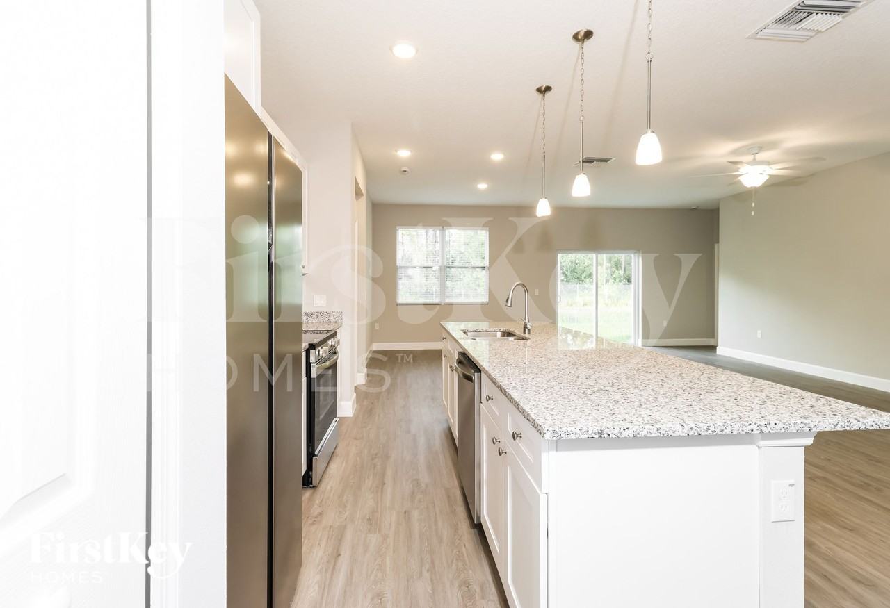 121 Dailey St Se - Photo 6 of 19