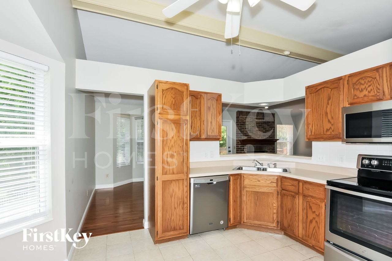 3833 Rocky Mound Dr - Photo 6 of 15