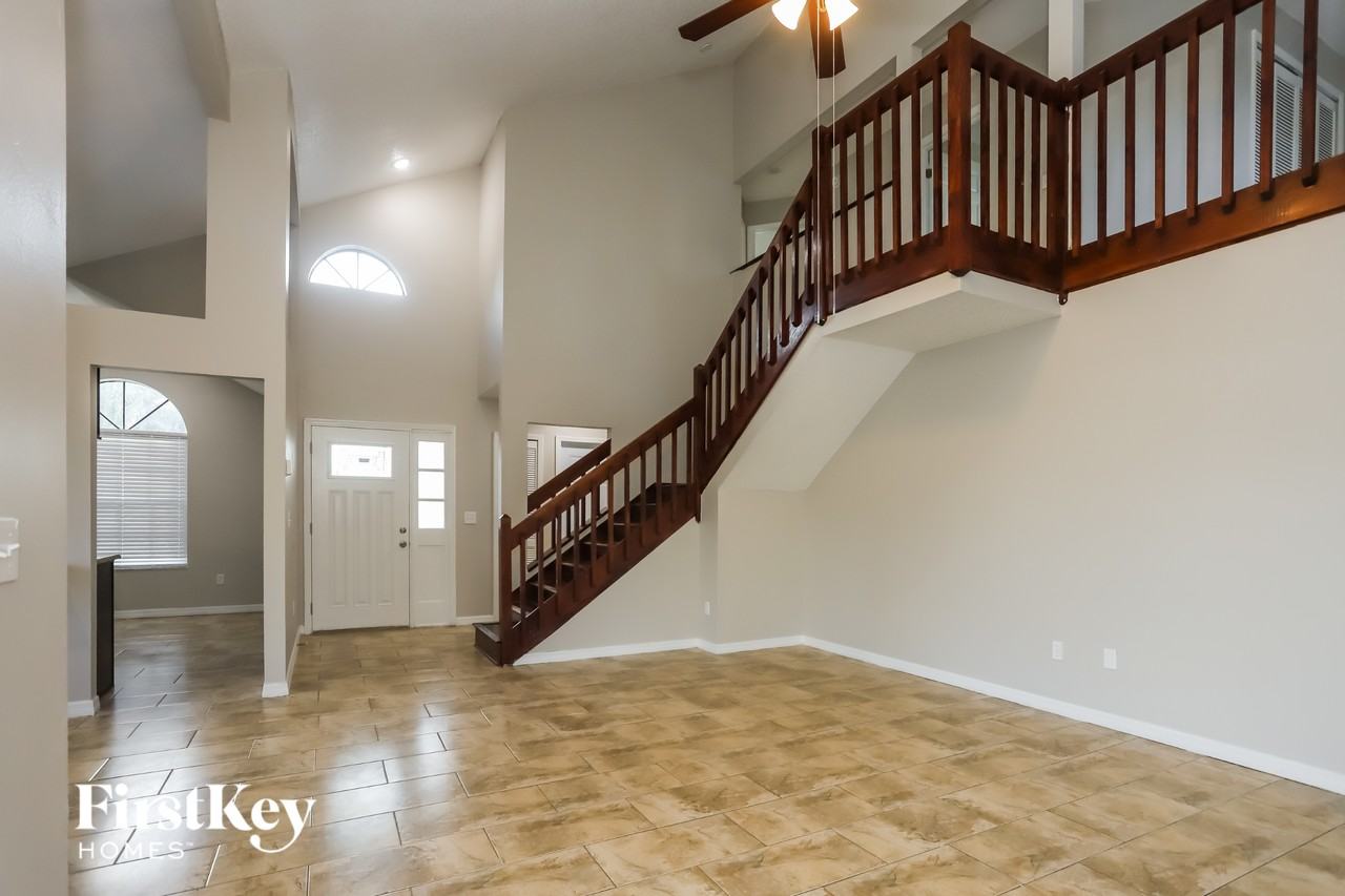 1503 Chepacket St - Photo 3 of 15