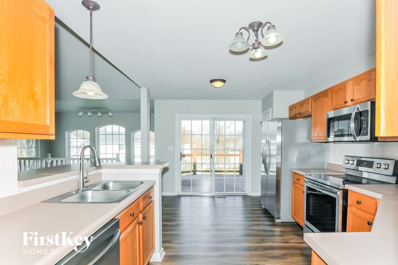 3 Princess Grace Ct - Photo 7 of 15