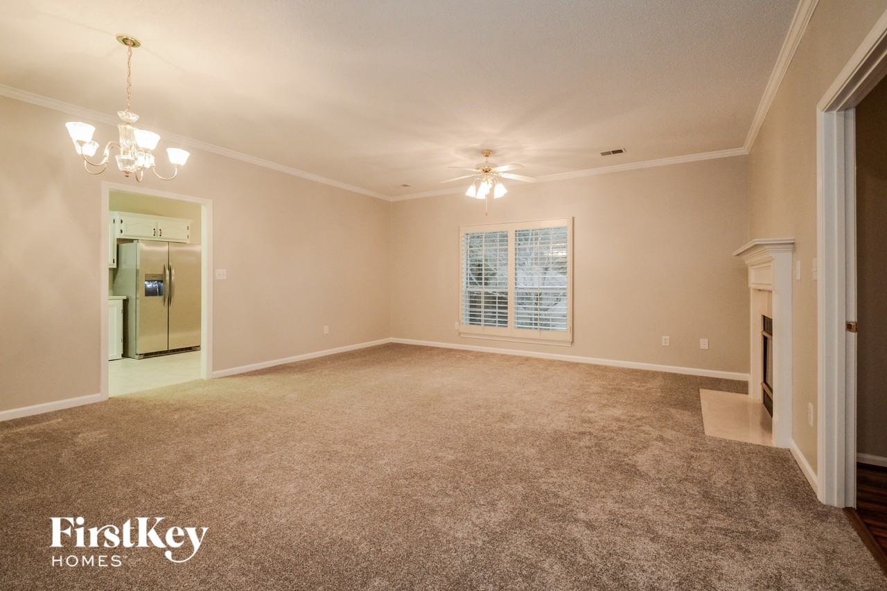 5120 Alex Way - Photo 3 of 15