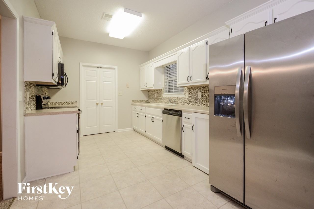 5120 Alex Way - Photo 7 of 15