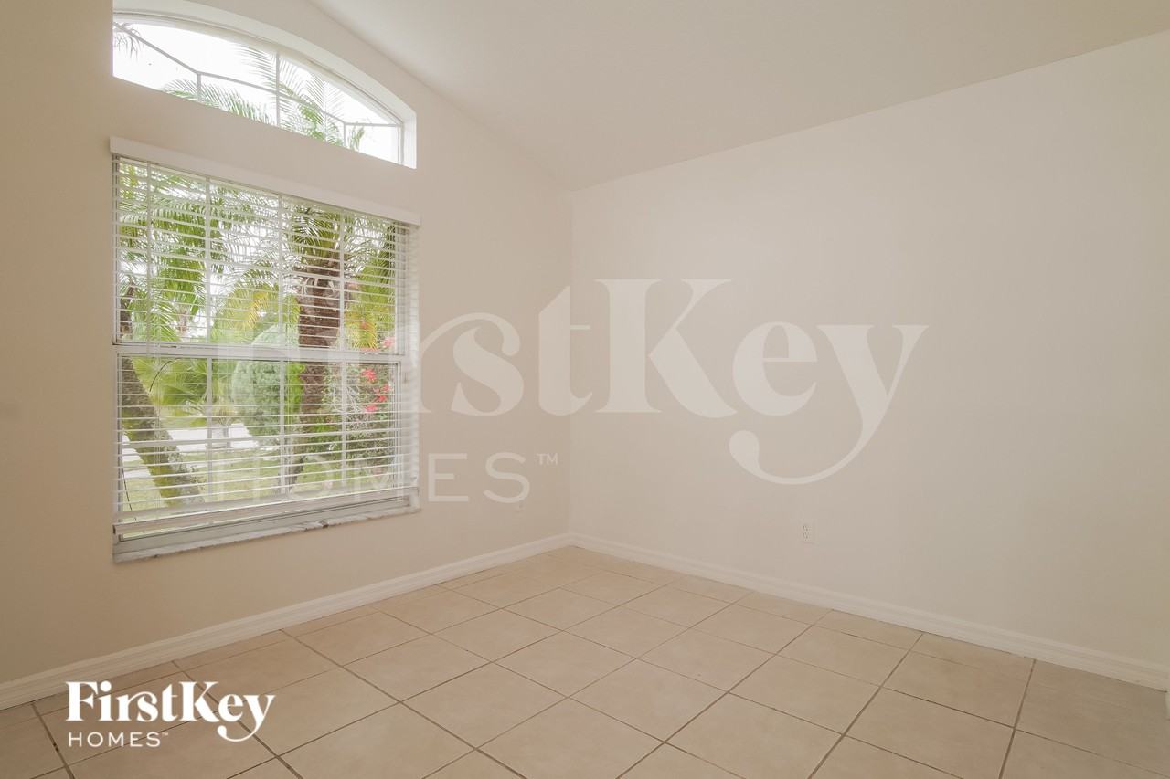 13207 Chattanooga Ln - Photo 5 of 15