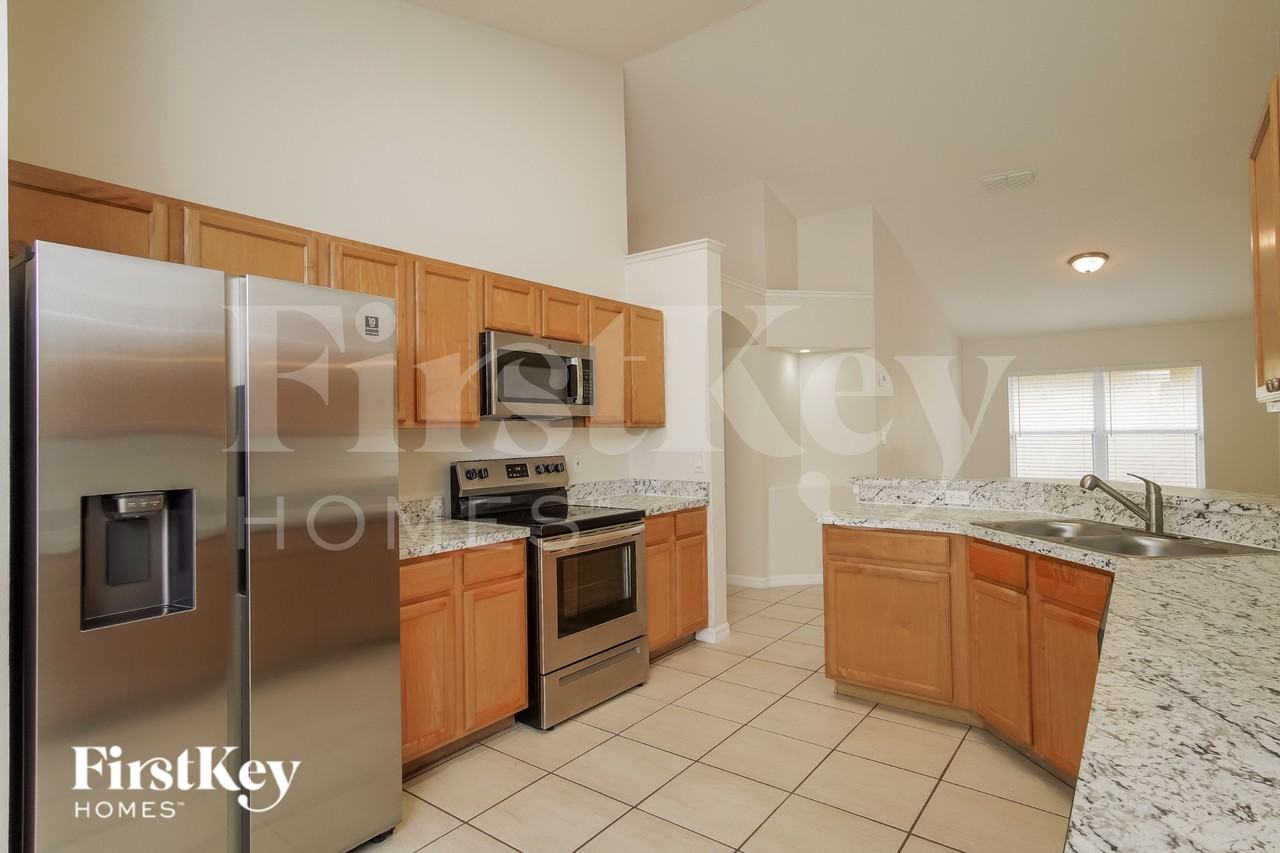 13207 Chattanooga Ln - Photo 6 of 15