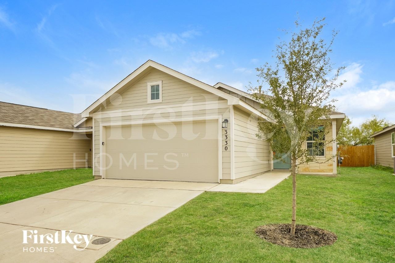 3330 Carducci Dr - Photo 2 of 15