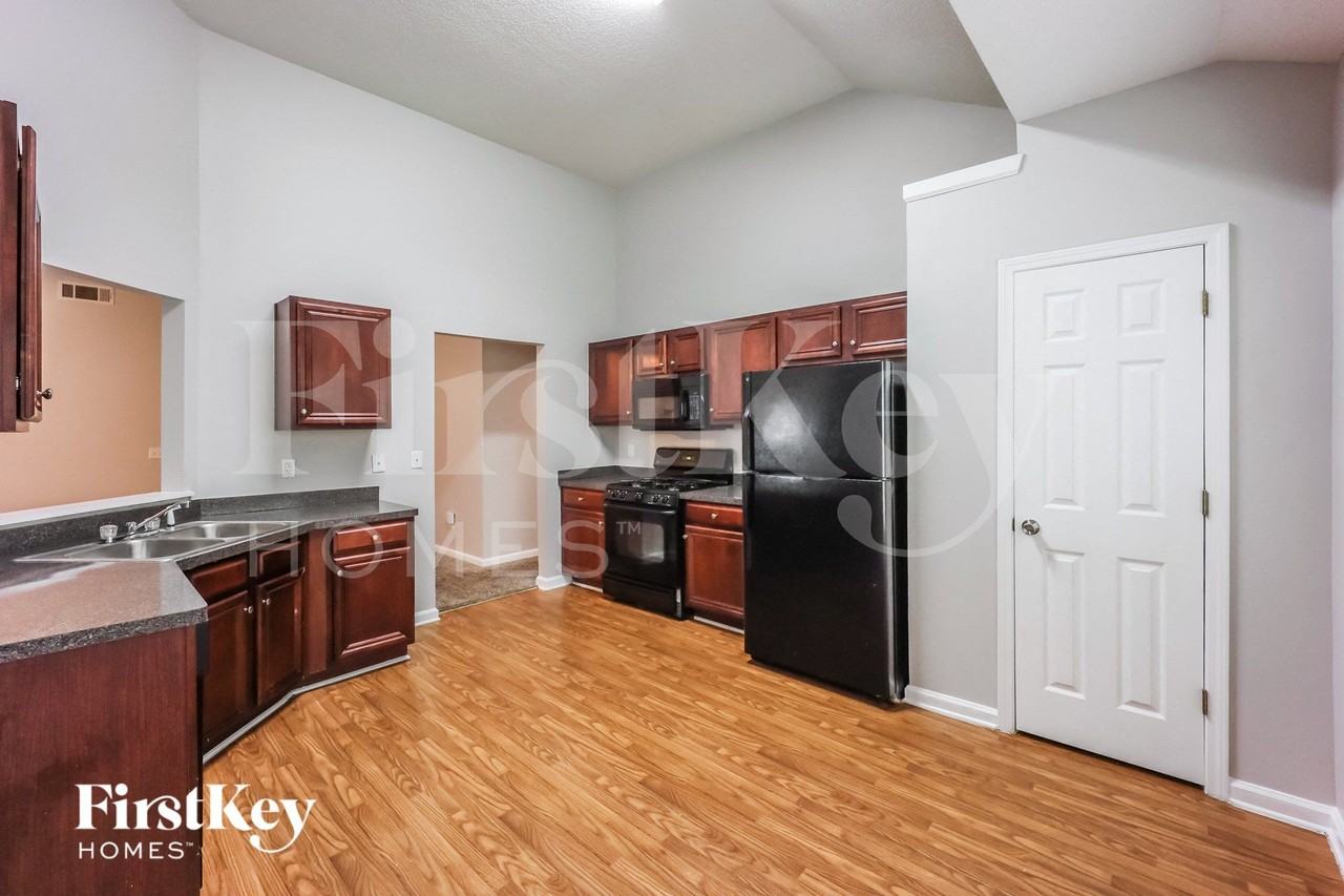 6255 Lamp Post Pl - Photo 7 of 14