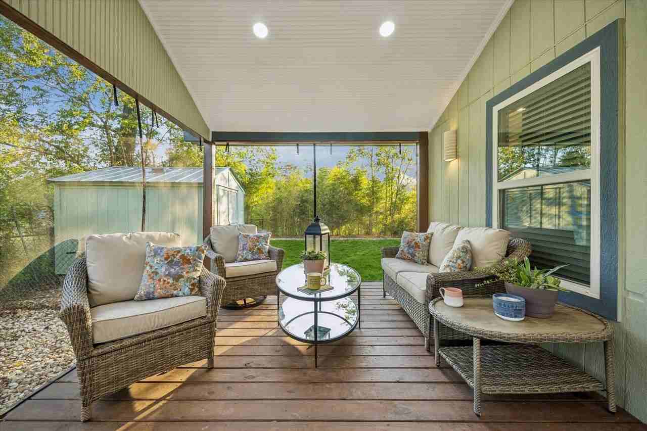 4901 Prock Ln - Photo 6 of 41