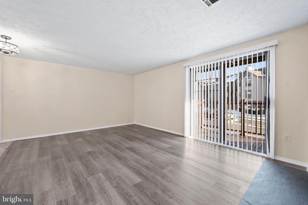 26008 Brigadier Pl ##E - Photo 7 of 25