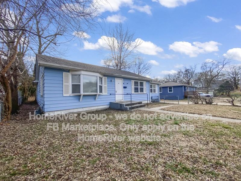 723 Pottawatomie St - Photo 2 of 22