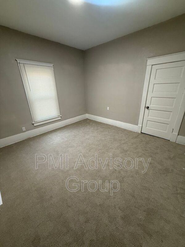 622 Navarre St - Photo 4 of 7