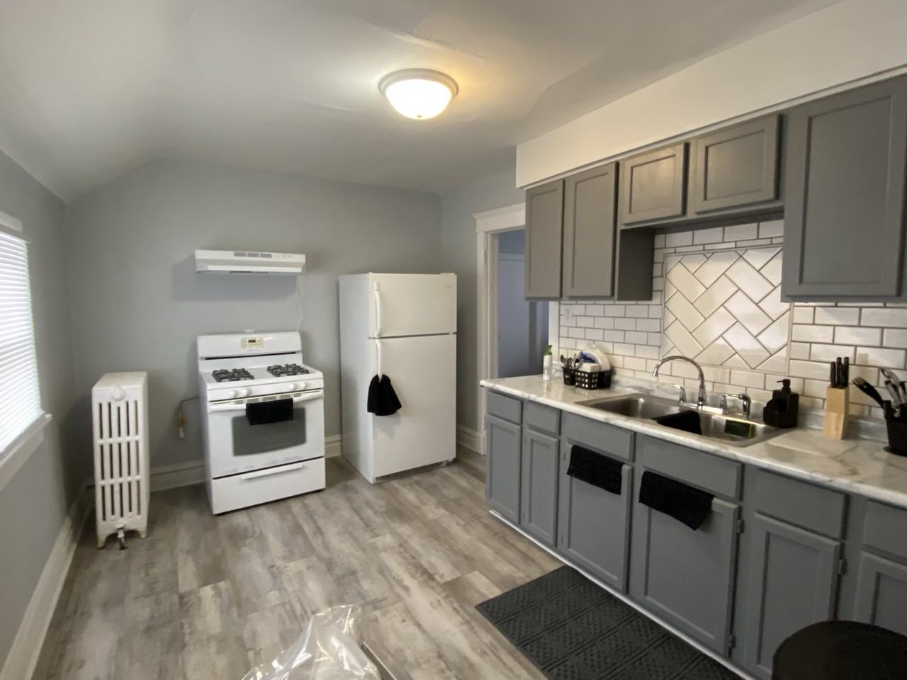 124 Hobbs Ave #2UP - Photo 2 of 7