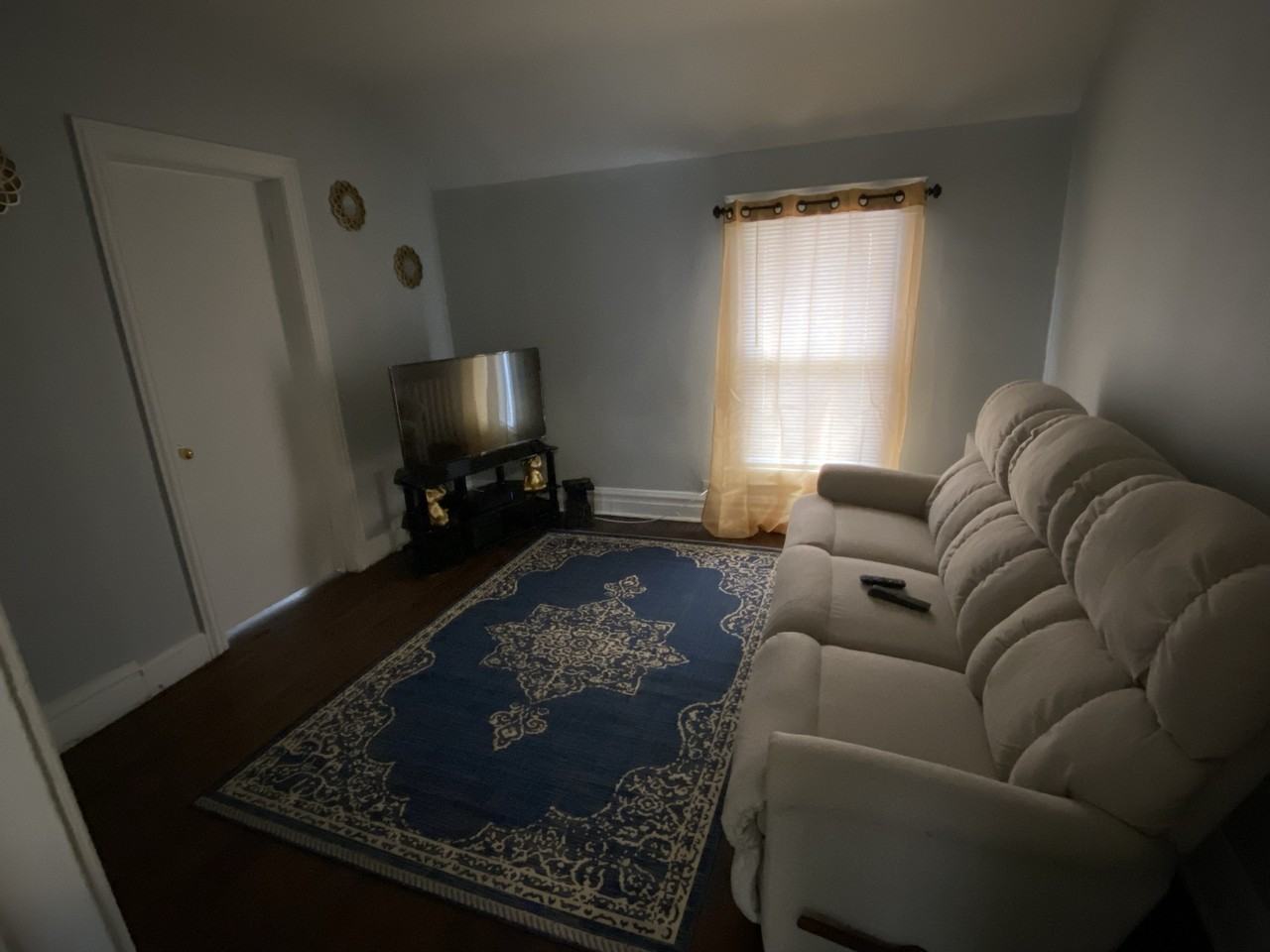 124 Hobbs Ave #2UP - Photo 3 of 7