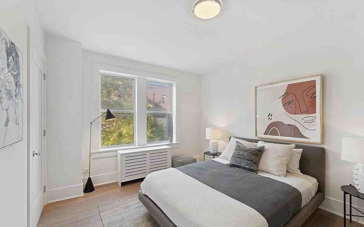 148-09 Northern Blvd - Photo 3 of 6