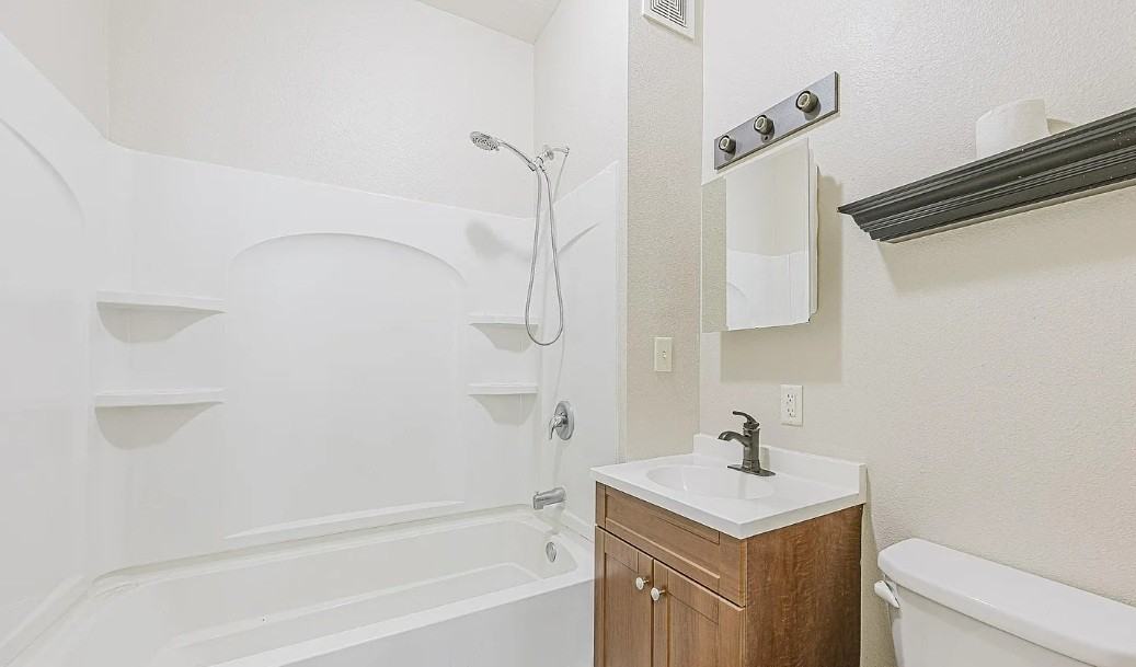 1118 8th Ave S - Photo 6 of 15