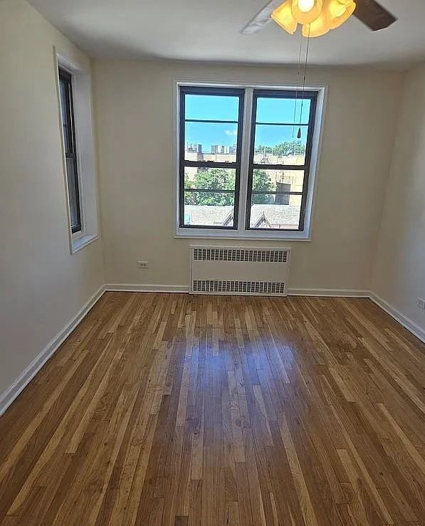 3730 83rd St #5G - Photo 3 of 9