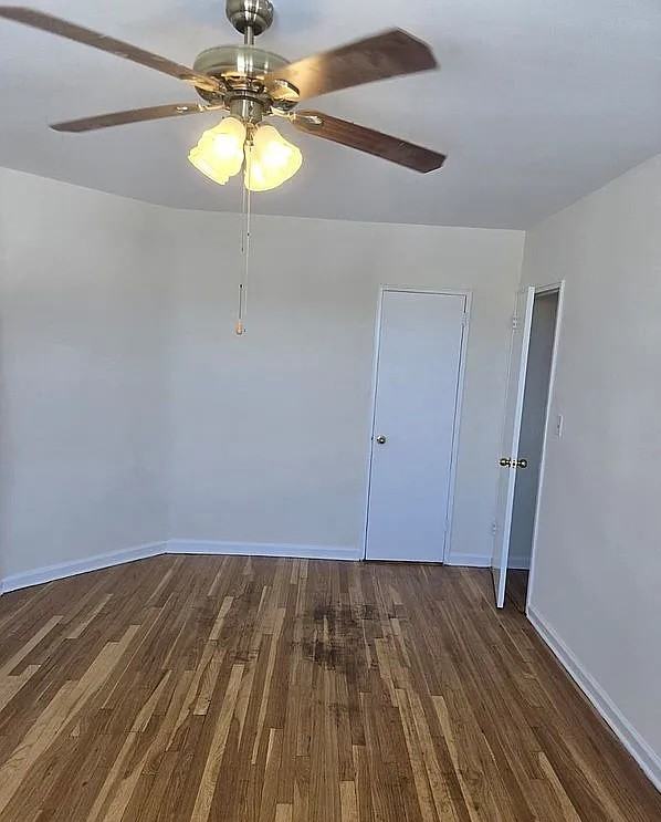 3730 83rd St #5G - Photo 4 of 9