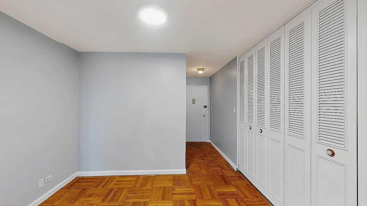 6636 Yellowstone Blvd #15A - Photo 5 of 11