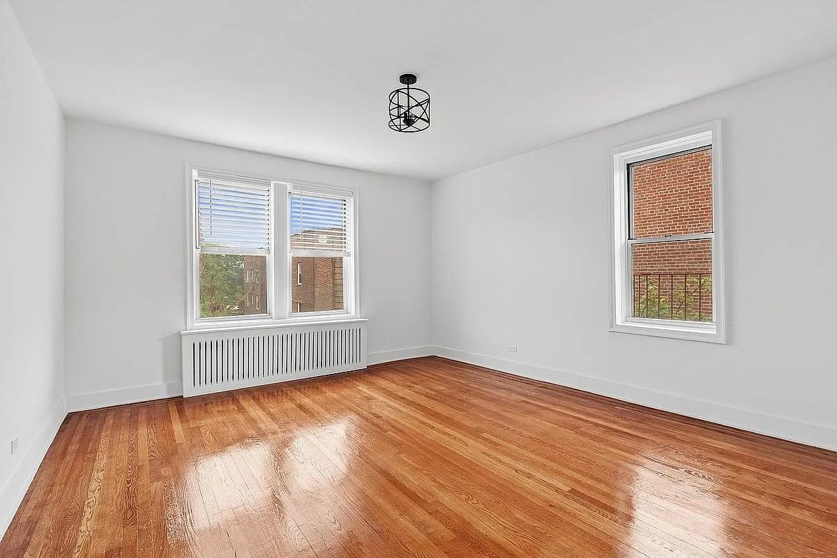 11139 76th Rd #F2 - Photo 5 of 7