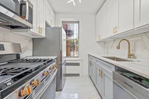 featured image of 12416 84th Rd #1D