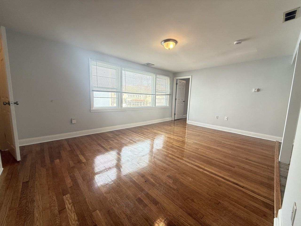 43 May St #2 - Photo 5 of 12