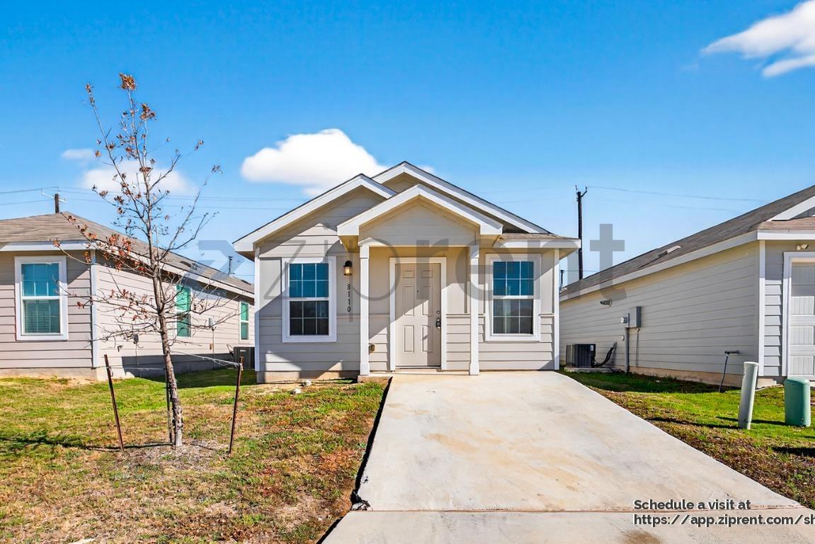 8110 Serro Medina - Photo 2 of 23