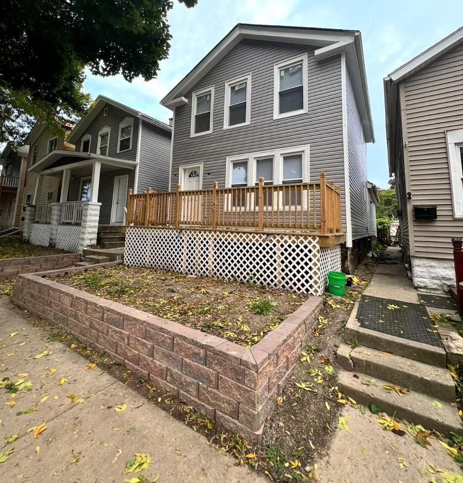 653A W Bruce St - Photo 5 of 15