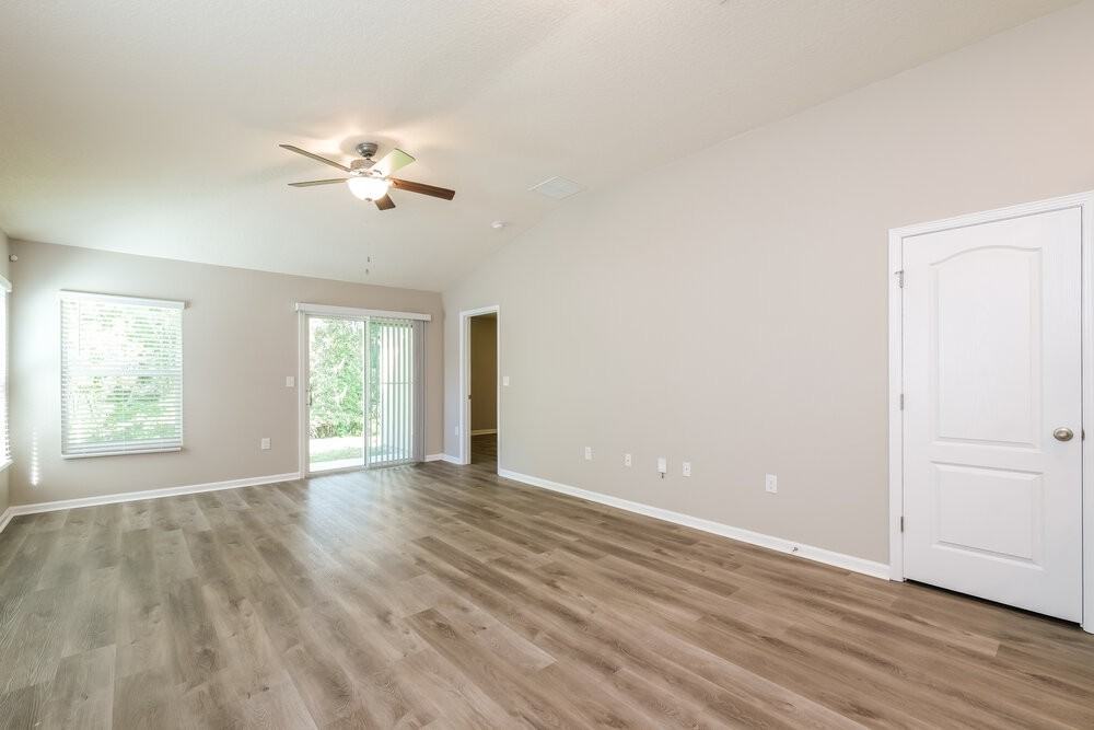 7808 Meadow Walk Ln - Photo 6 of 16